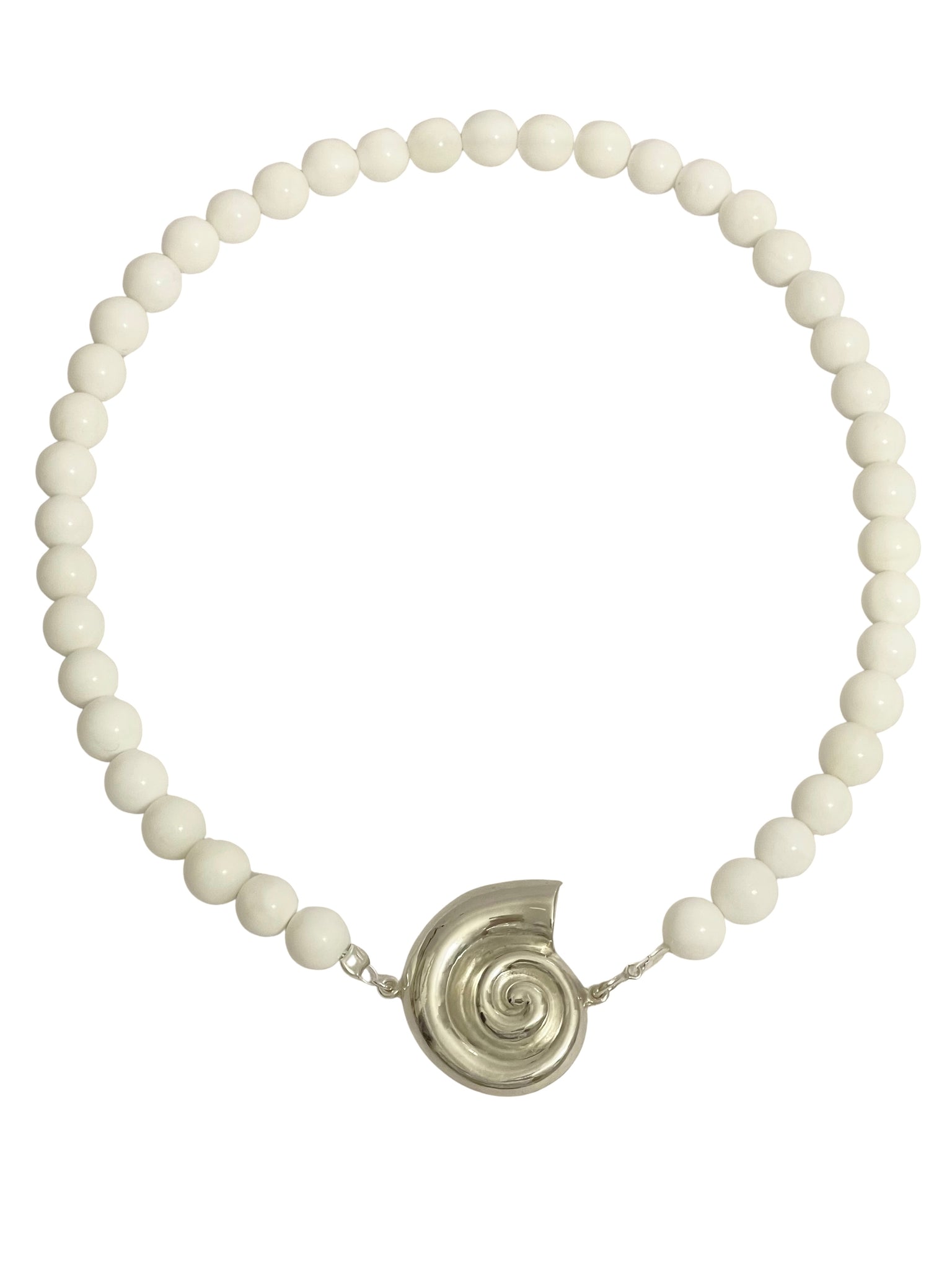 Nautilus White Agate Necklace
