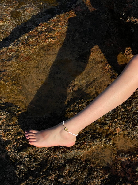 Nautilus White Agate Anklet